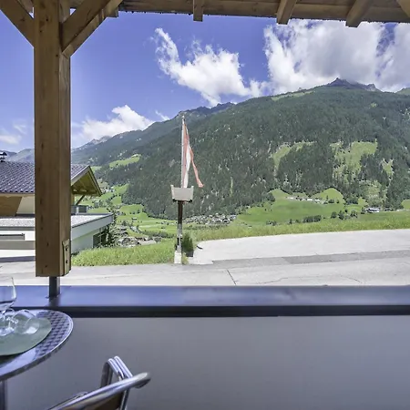 Neustift Near Stubai Glacier Appartamento *